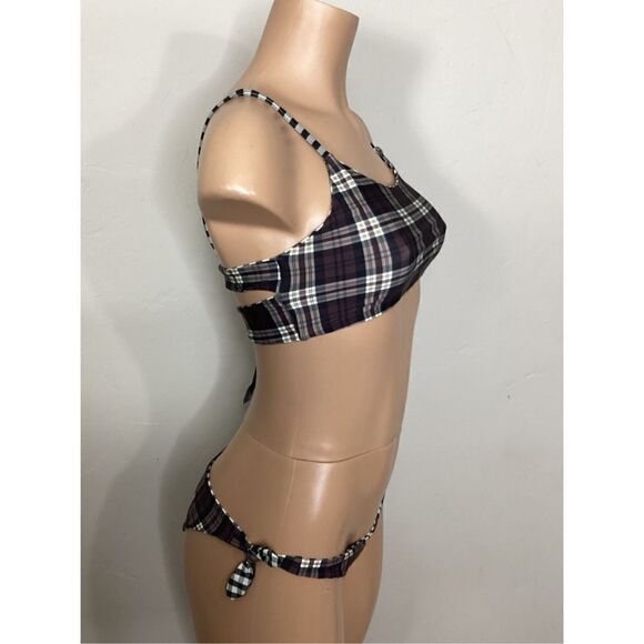 New. Volcom plaid and check bikini. Small. Retails $149 - Picture 4 of 8